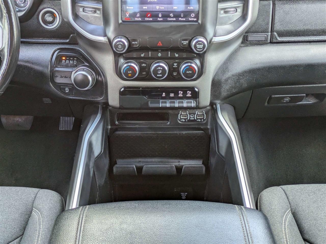 RAM 1500 Big Horn Crew Cab SWB 2WD 2020