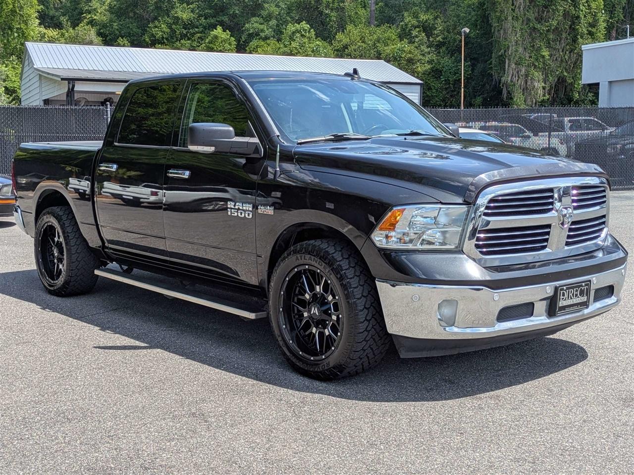 RAM 1500 SLT Crew Cab SWB 2WD 2018