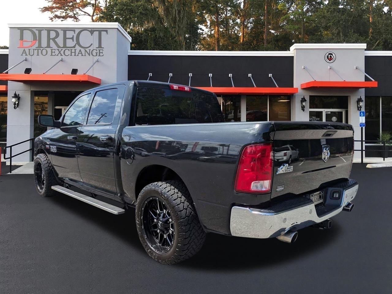 RAM 1500 SLT Crew Cab SWB 2WD 2018
