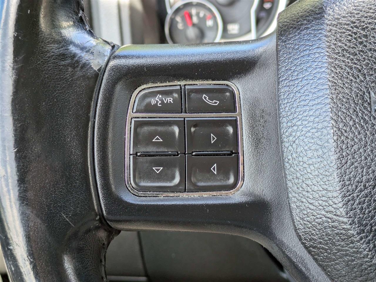 RAM 1500 SLT Crew Cab SWB 2WD 2018