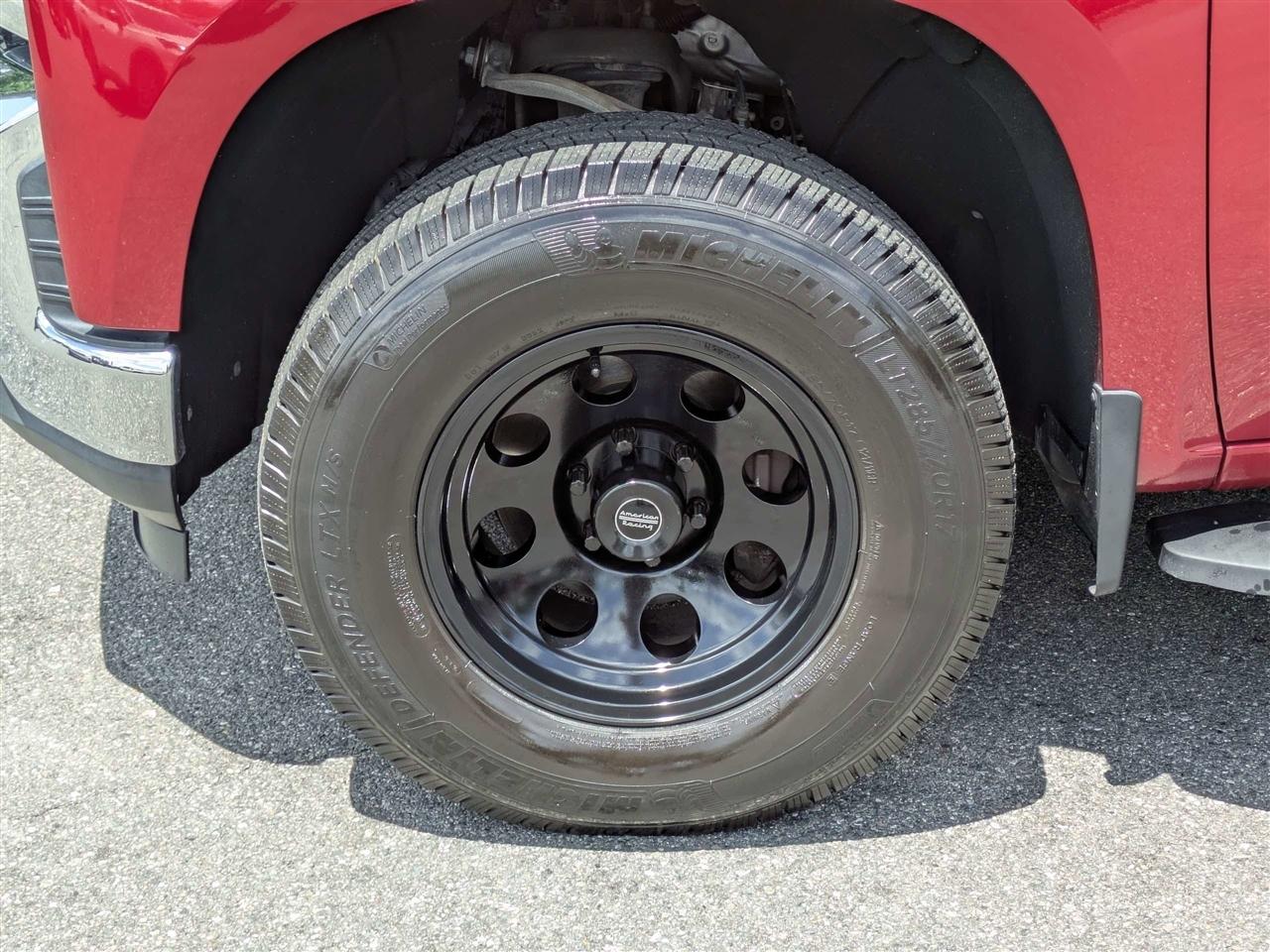 Chevrolet Silverado 1500 LT Crew Cab 2WD 2020