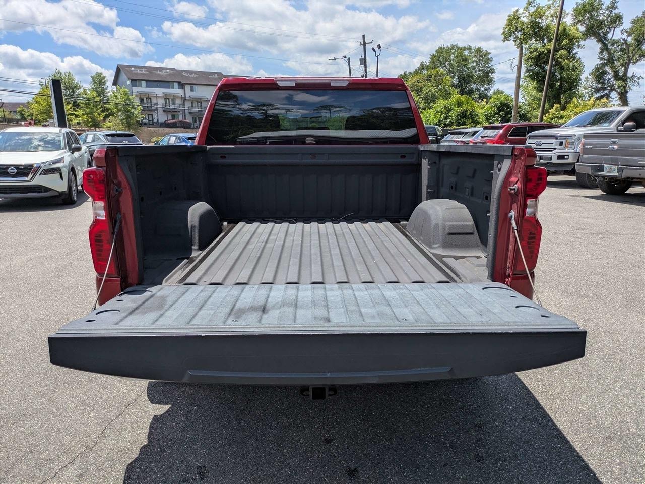 Chevrolet Silverado 1500 LT Crew Cab 2WD 2020