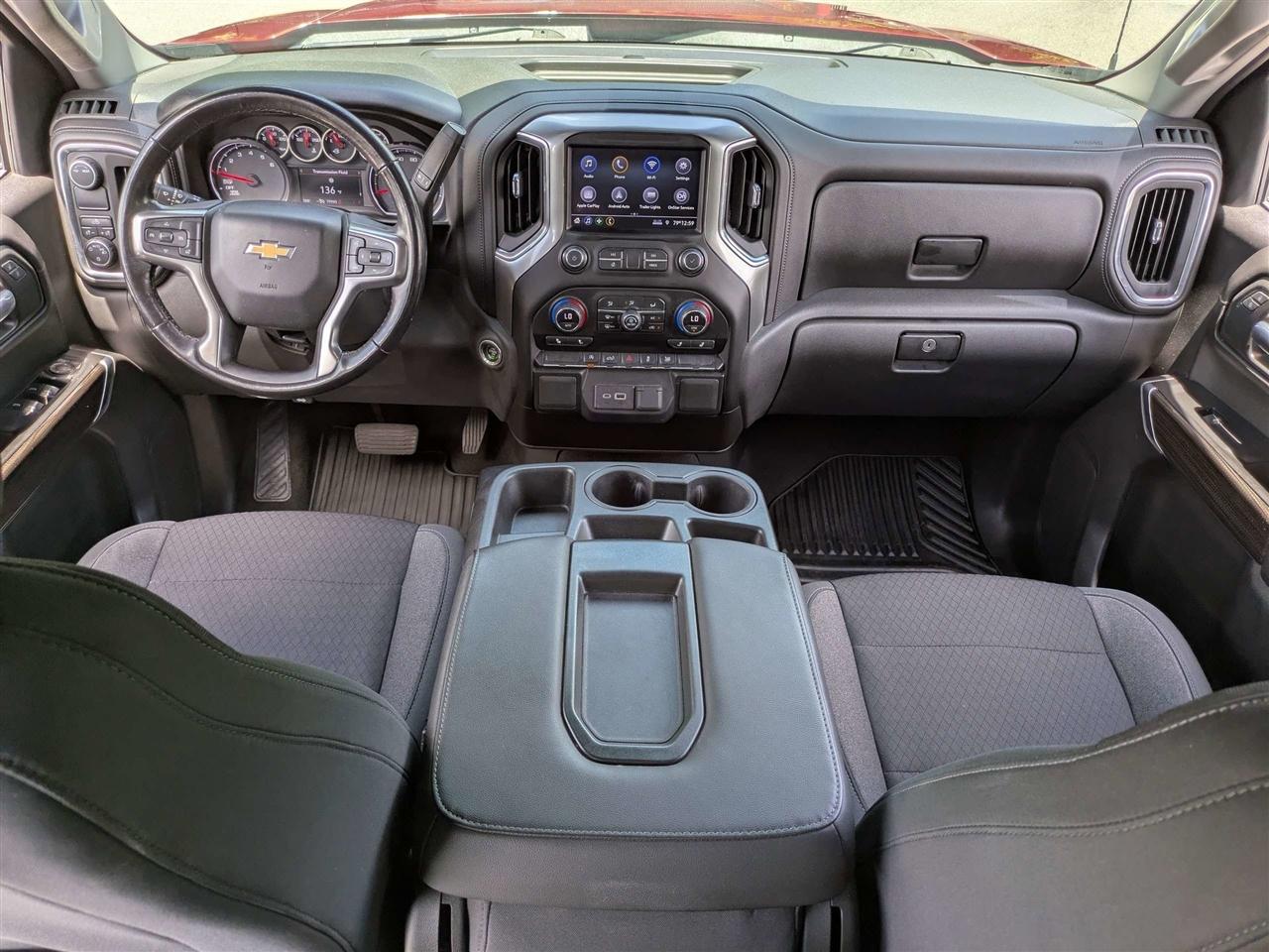 Chevrolet Silverado 1500 LT Crew Cab 2WD 2020
