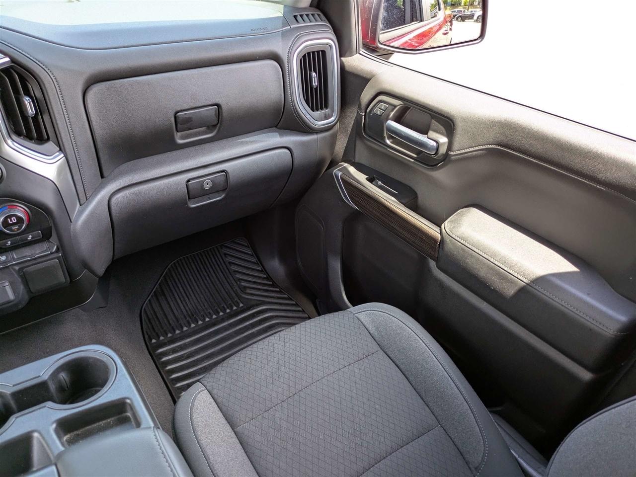 Chevrolet Silverado 1500 LT Crew Cab 2WD 2020