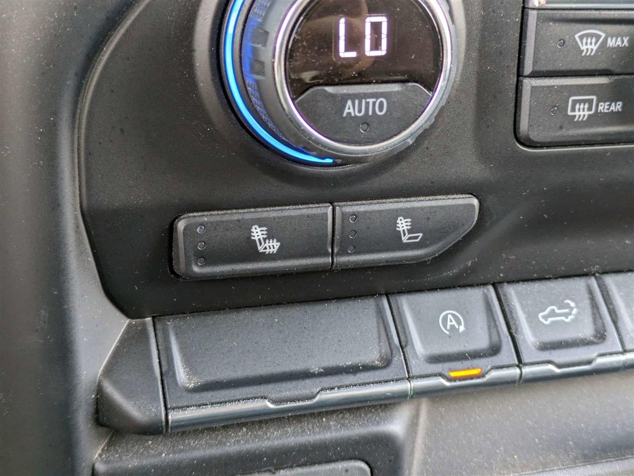 Chevrolet Silverado 1500 LT Crew Cab 2WD 2020
