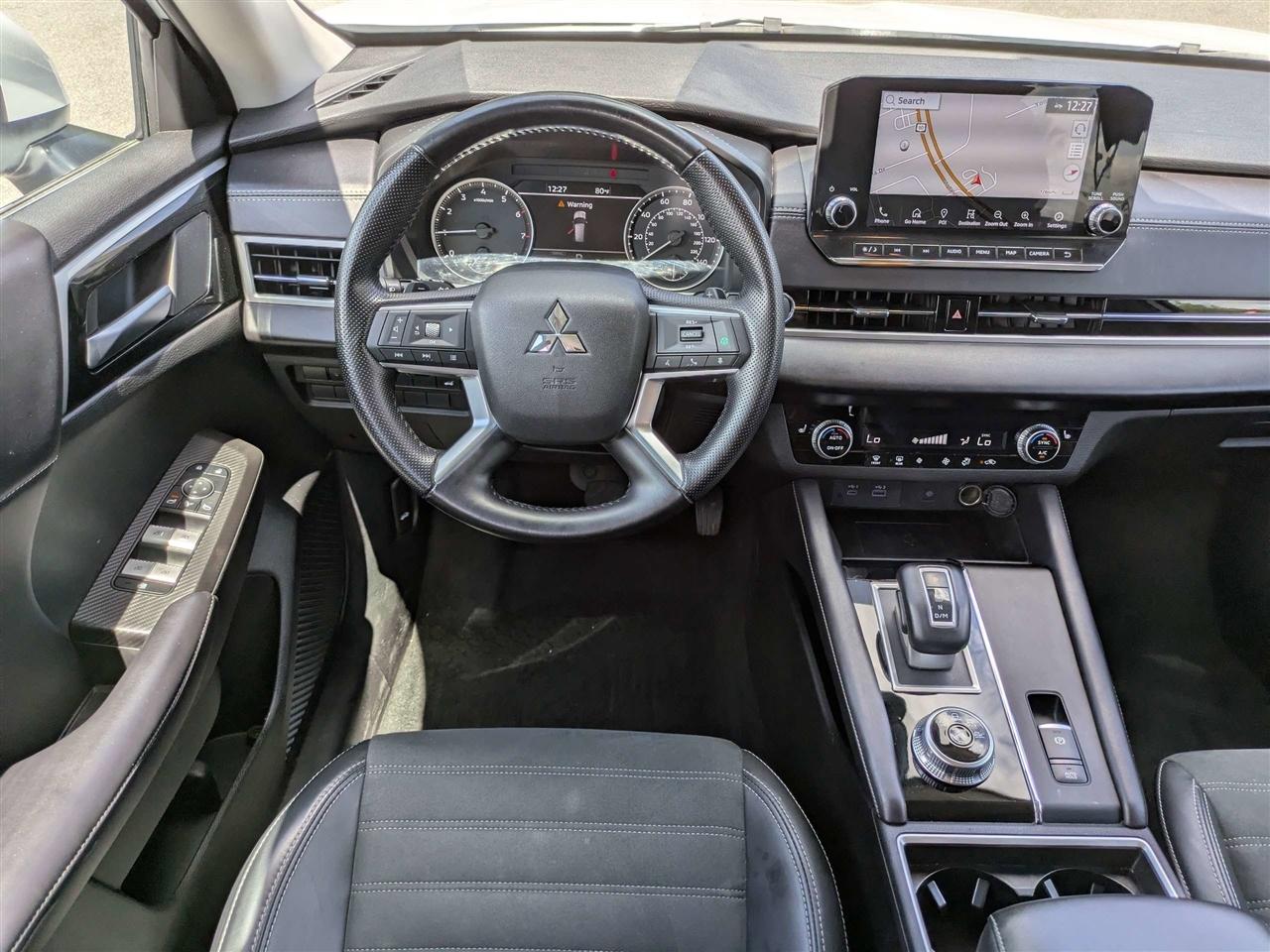 Mitsubishi Outlander SE 2WD 2024