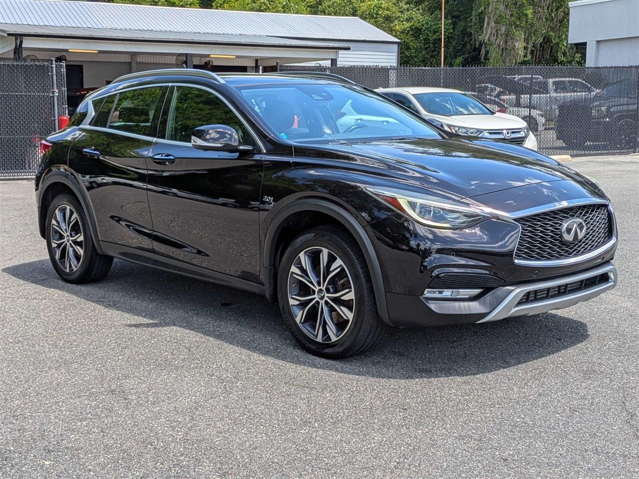 Infiniti QX30 Premium AWD 2017
