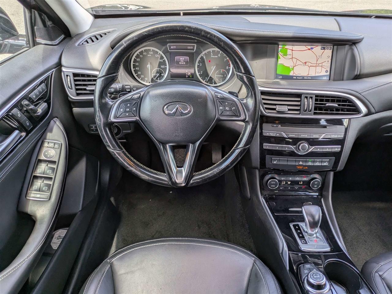 Infiniti QX30 Premium AWD 2017