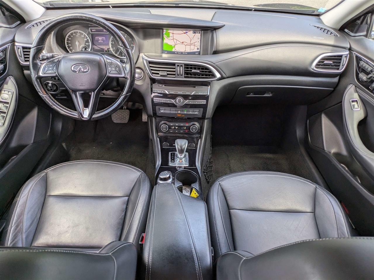 Infiniti QX30 Premium AWD 2017
