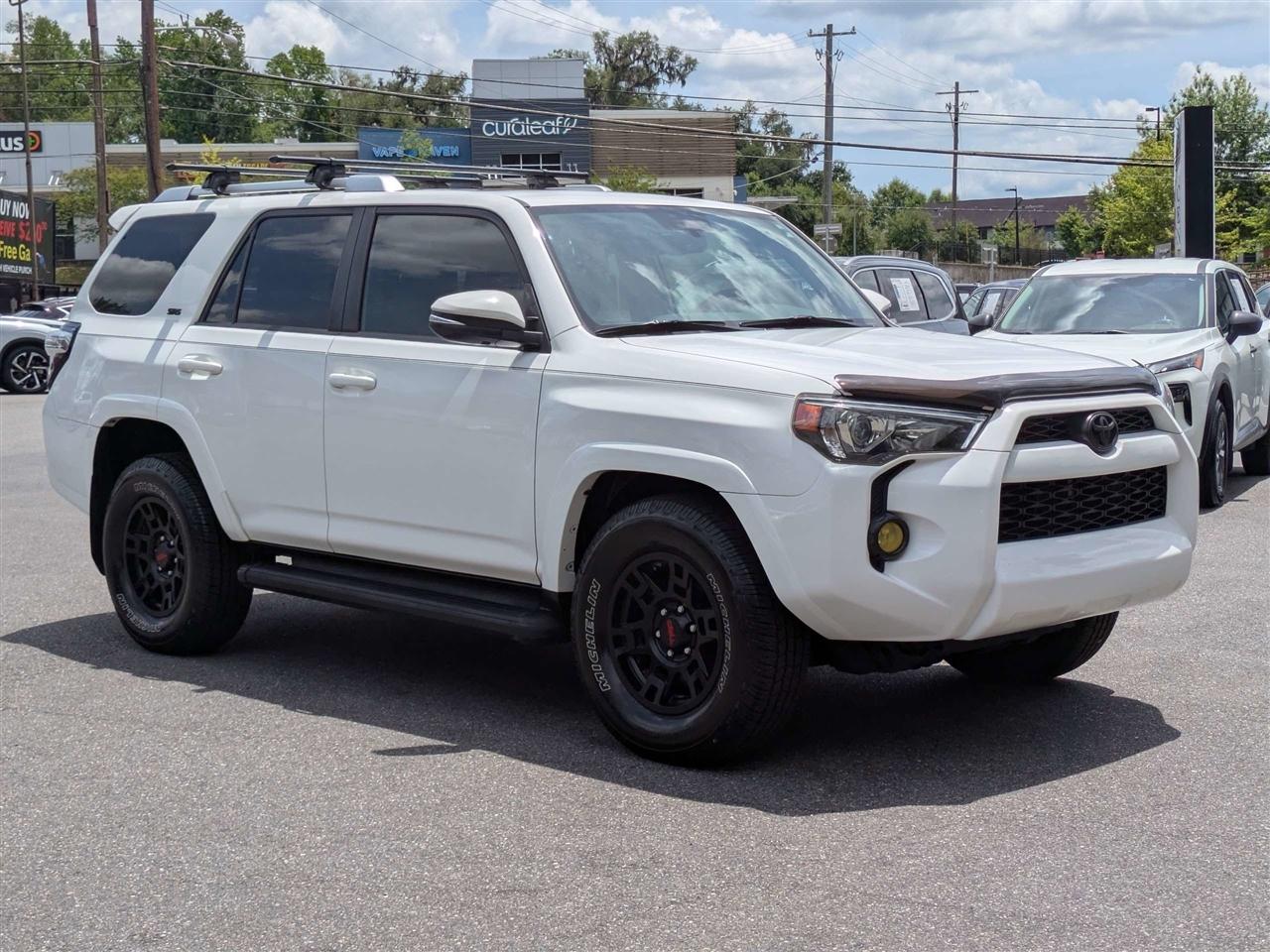 Toyota 4Runner SR5 2WD 2016