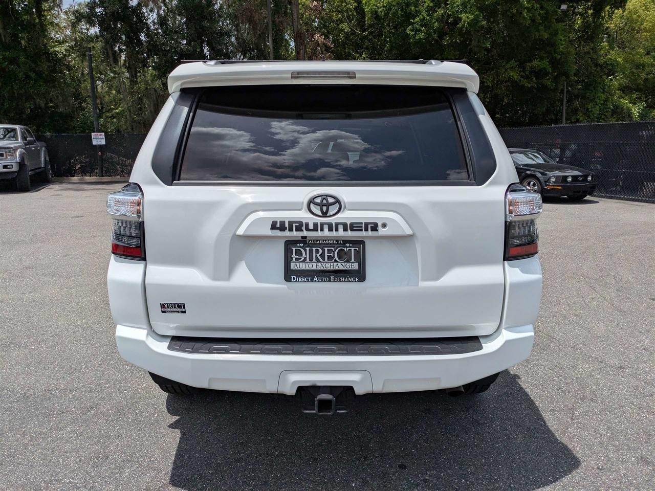 Toyota 4Runner SR5 2WD 2016