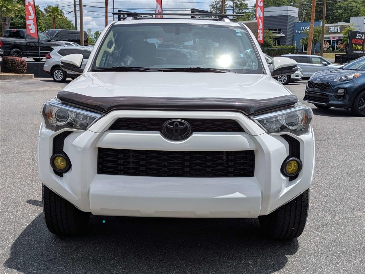Toyota 4Runner SR5 2WD 2016