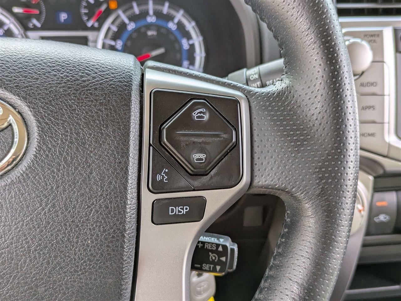 Toyota 4Runner SR5 2WD 2016