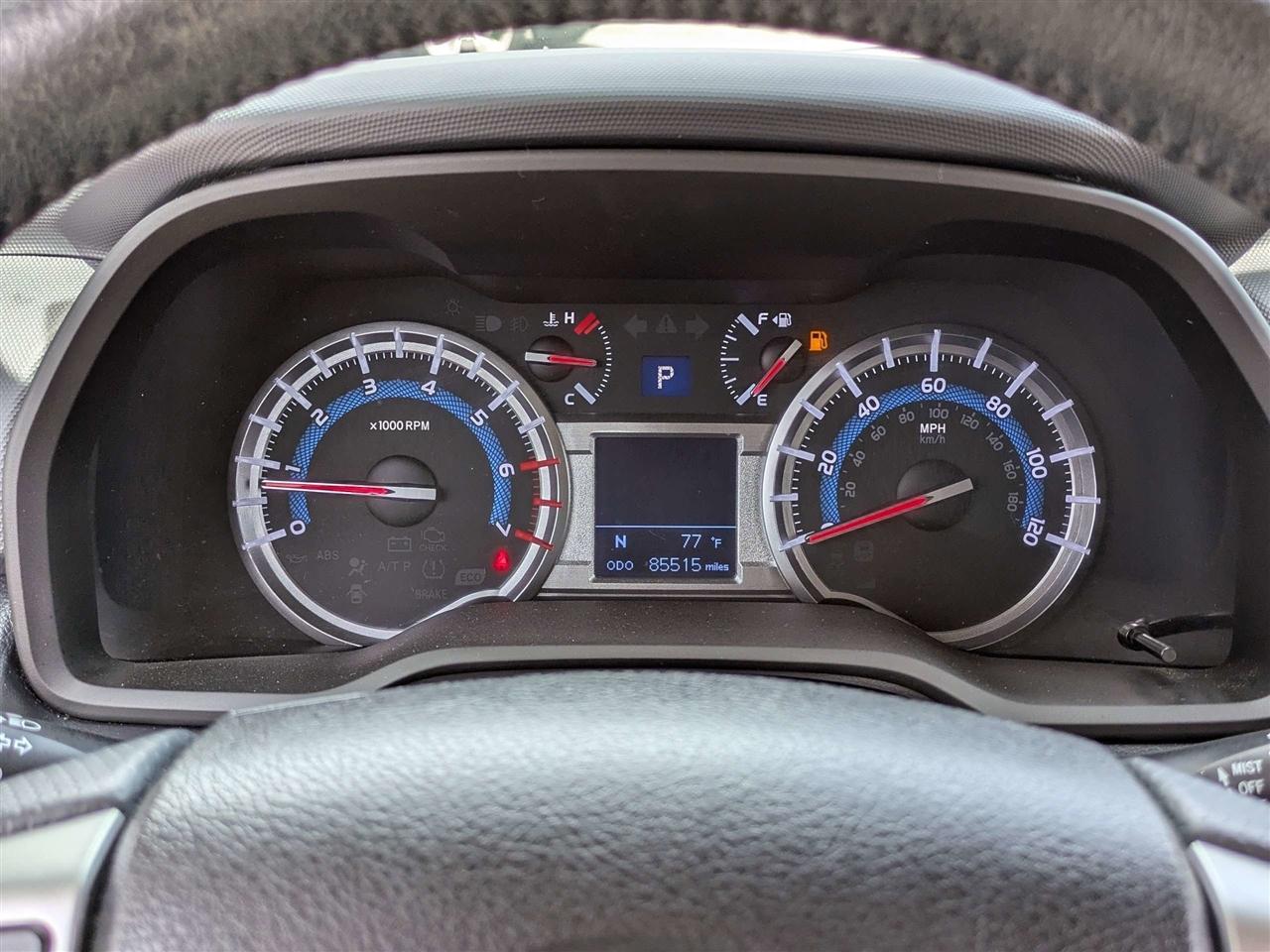 Toyota 4Runner SR5 2WD 2016