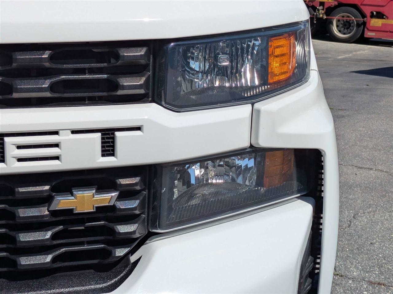 Chevrolet Silverado 1500 Custom Crew Cab Short Box 2WD 2021