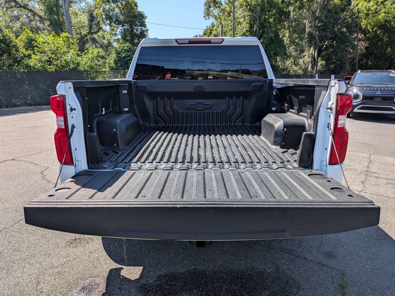 Chevrolet Silverado 1500 Custom Crew Cab Short Box 2WD 2021