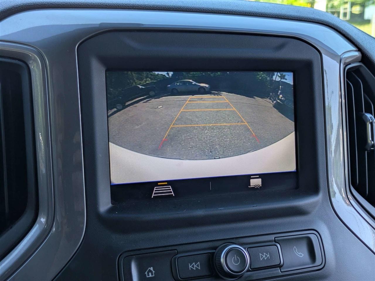 Chevrolet Silverado 1500 Custom Crew Cab Short Box 2WD 2021