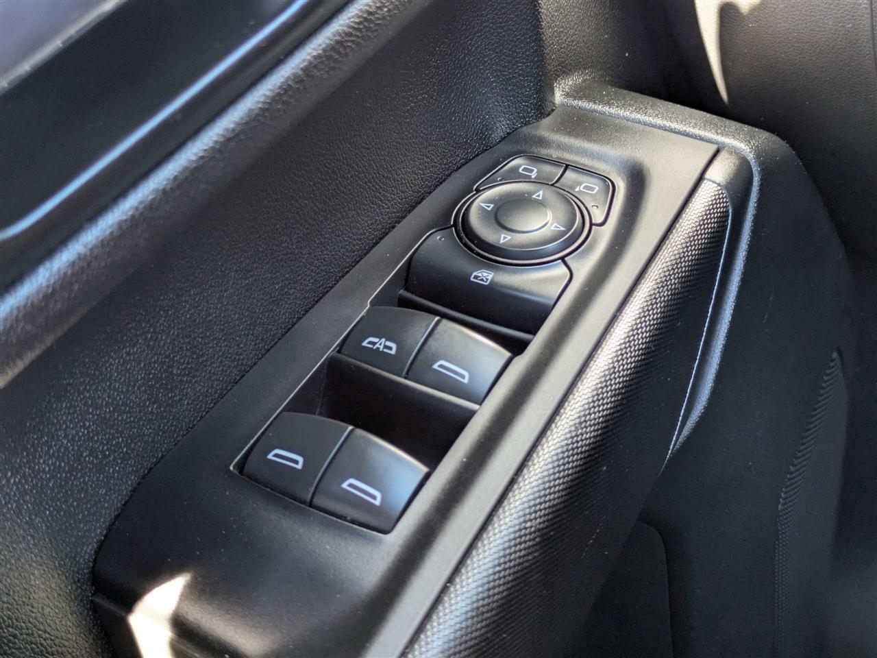 Chevrolet Silverado 1500 Custom Crew Cab Short Box 2WD 2021
