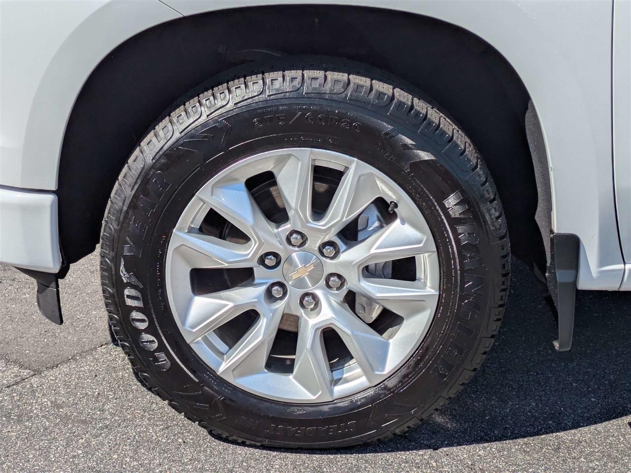 Chevrolet Silverado 1500 Custom Double Cab 2WD 2023
