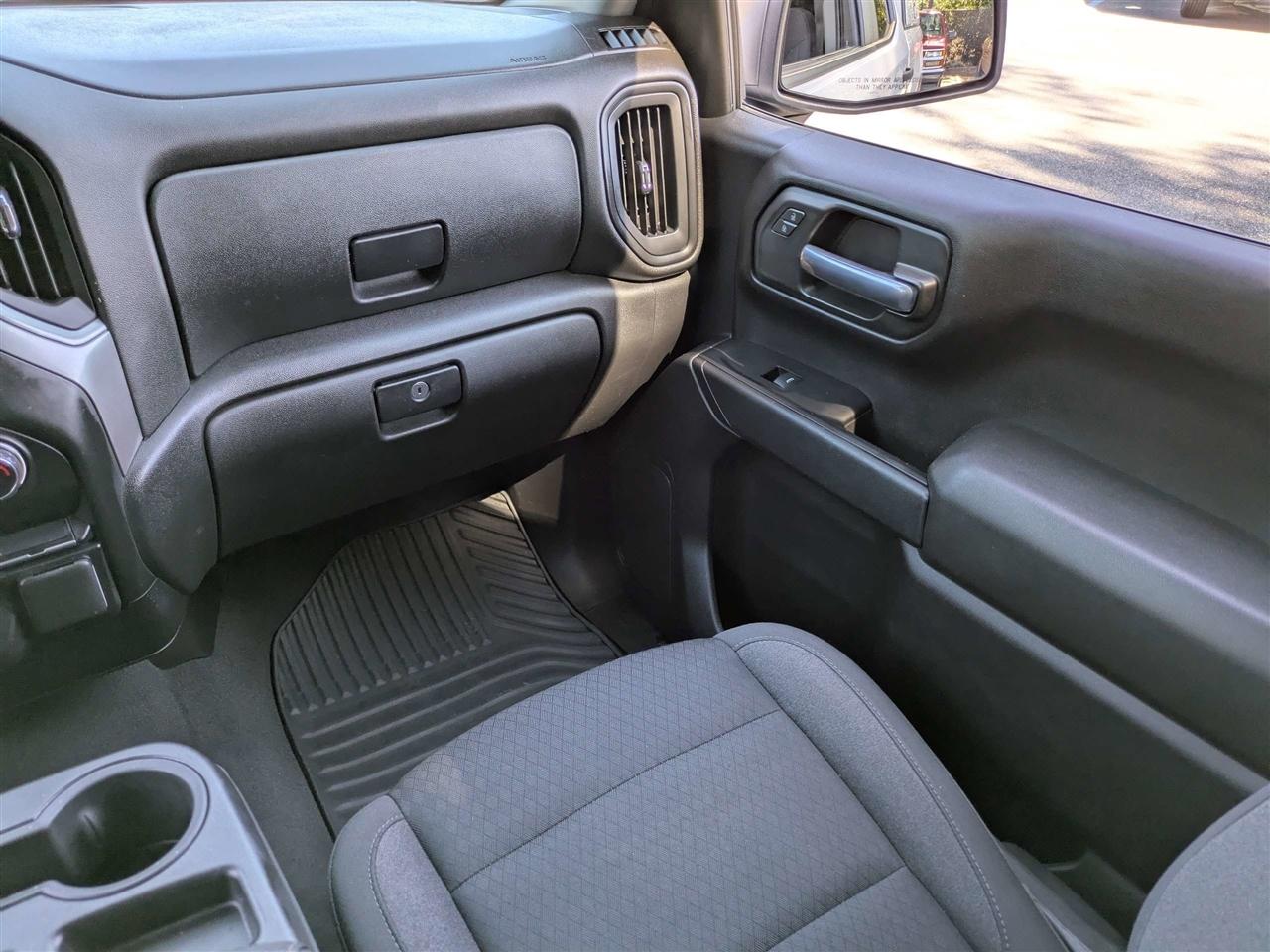 Chevrolet Silverado 1500 Custom Double Cab 2WD 2023