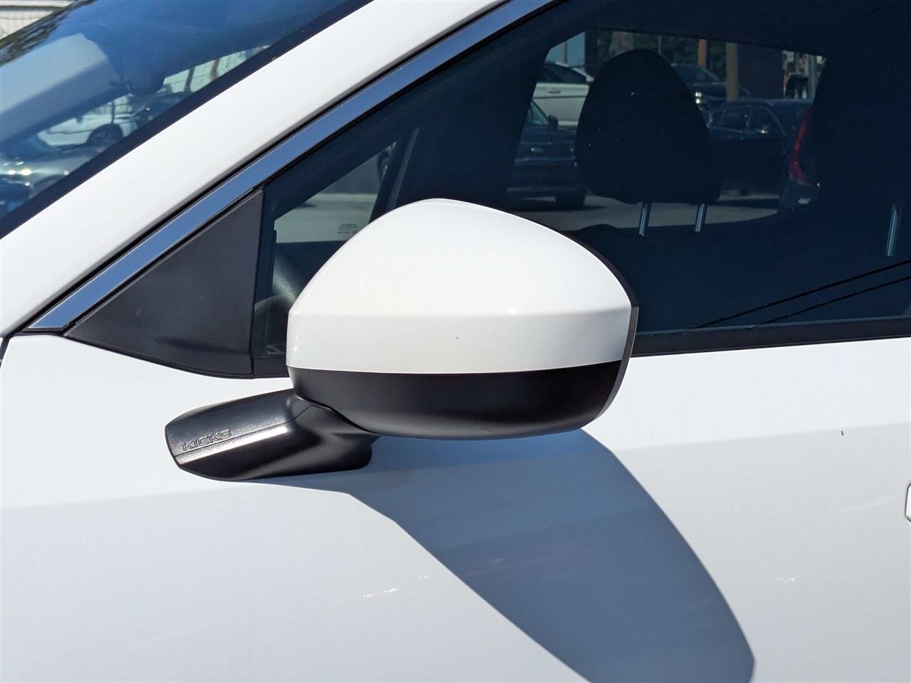 Nissan Kicks SV 2025