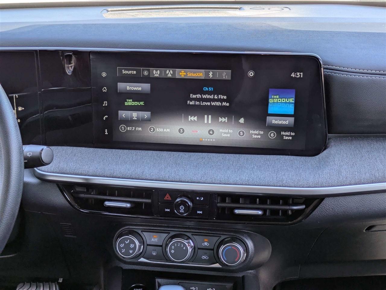 Nissan Kicks SV 2025