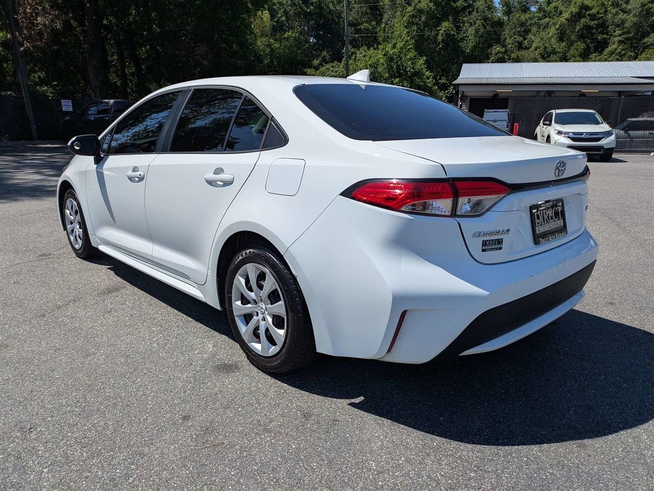 Toyota Corolla LE 2022