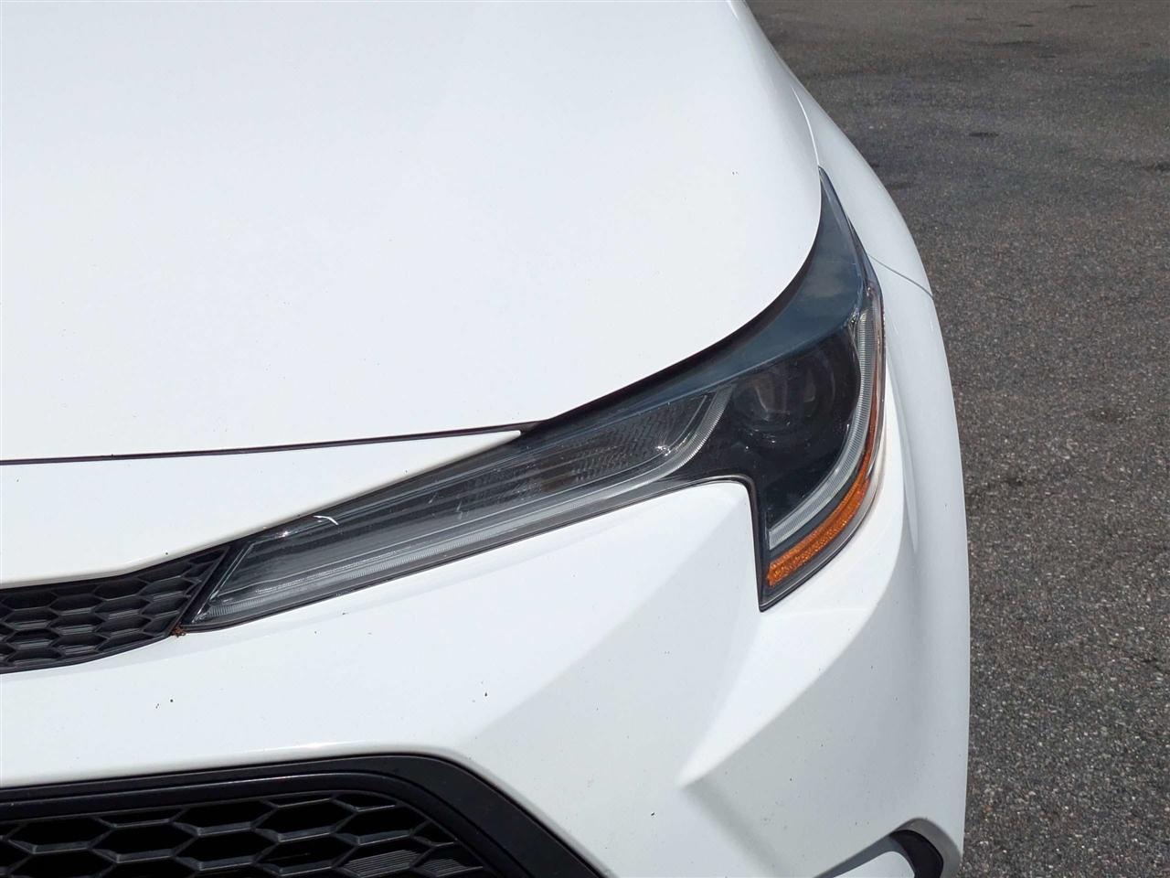 Toyota Corolla LE 2022