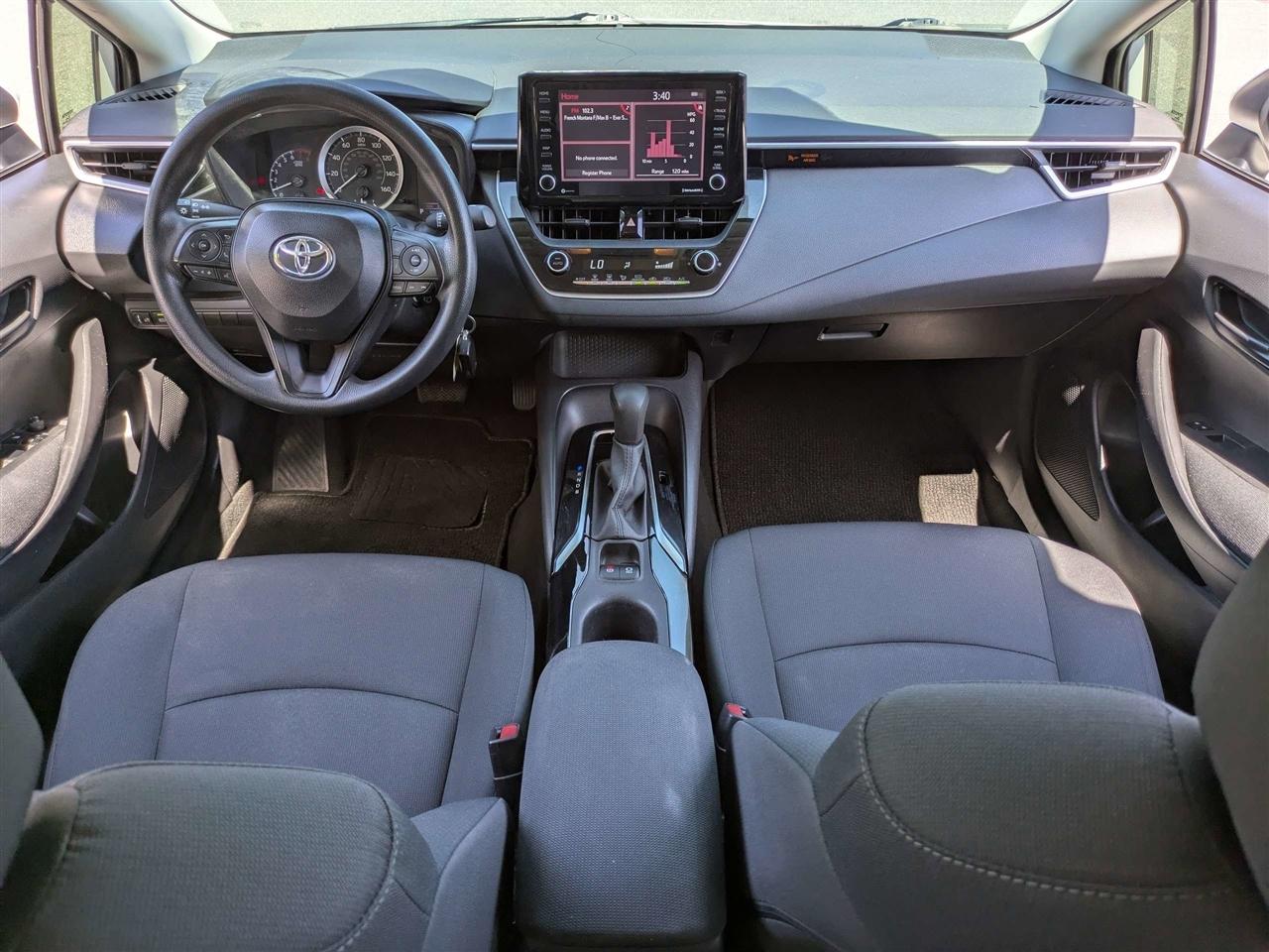 Toyota Corolla LE 2022