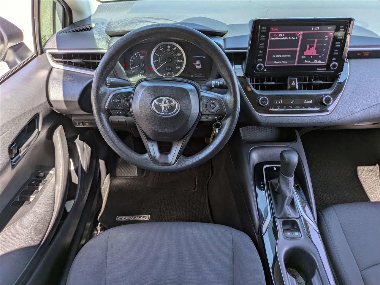 Toyota Corolla LE 2022