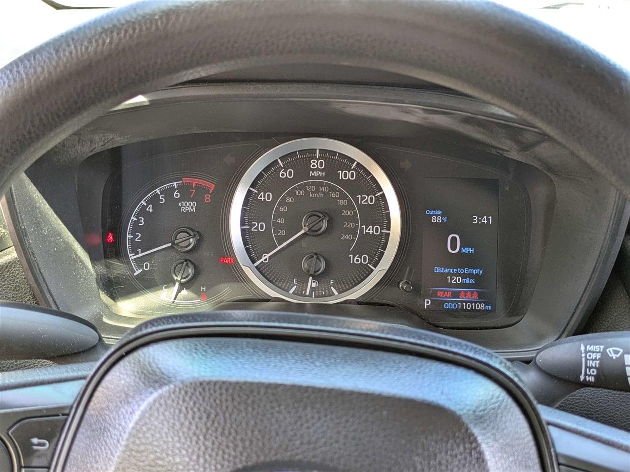 Toyota Corolla LE 2022