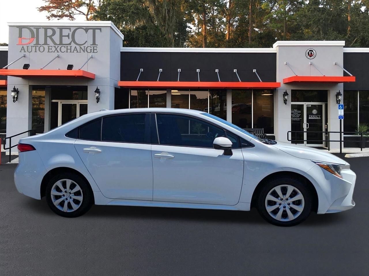 Toyota Corolla LE 2022