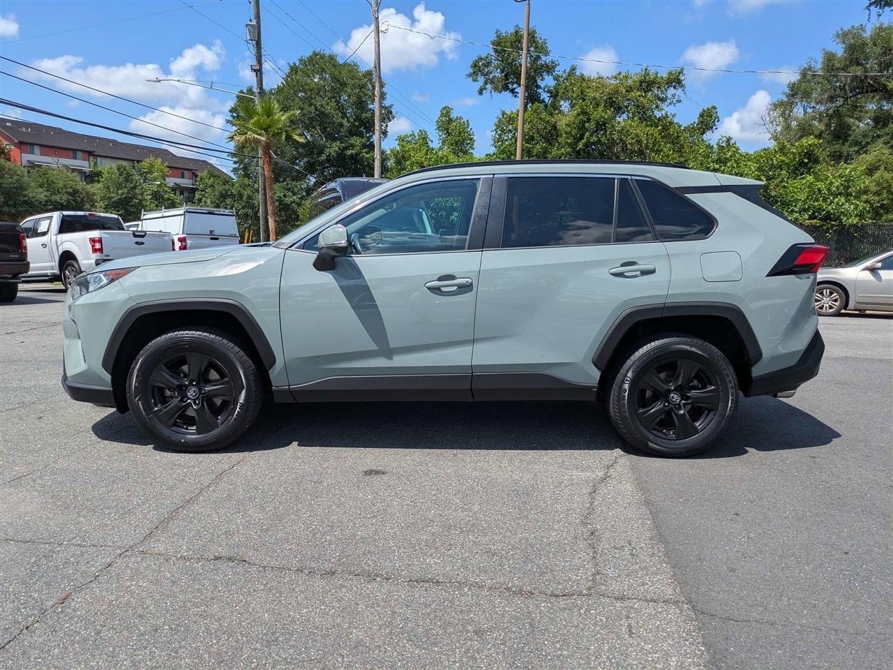 Toyota RAV4 XLE 2020
