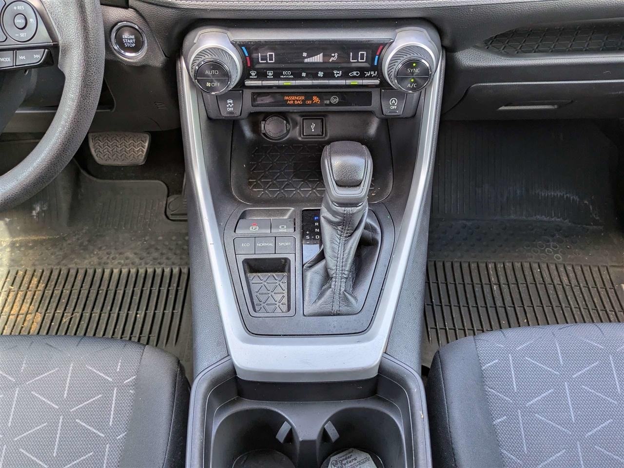 Toyota RAV4 XLE 2020