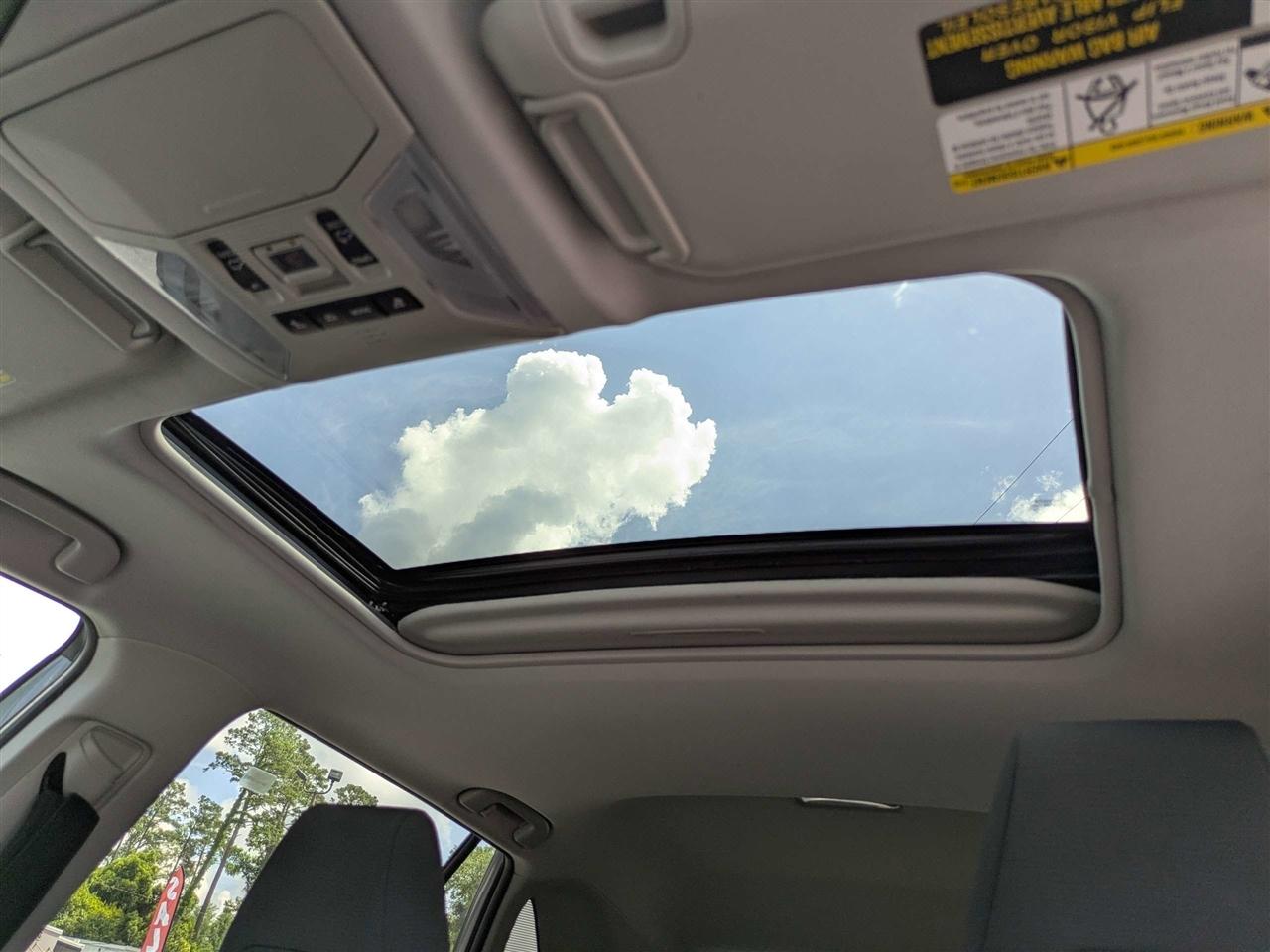 Toyota RAV4 XLE 2020