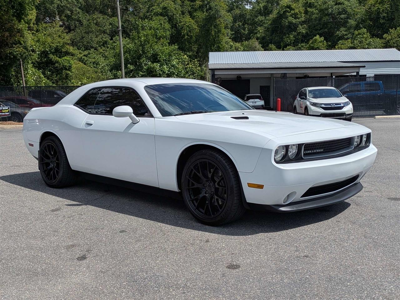 Dodge Challenger SXT 2013