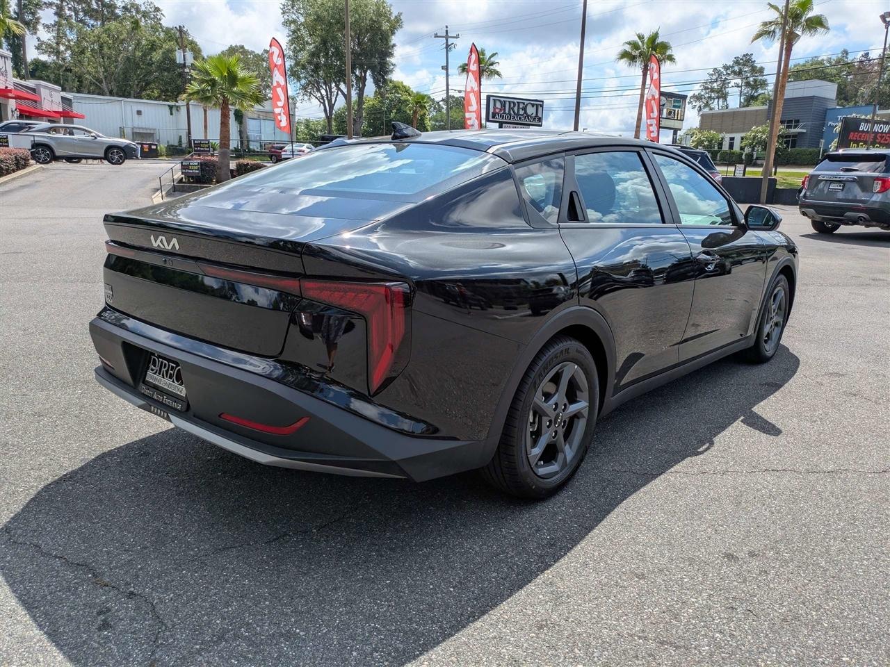 Kia K4 LXS 2025