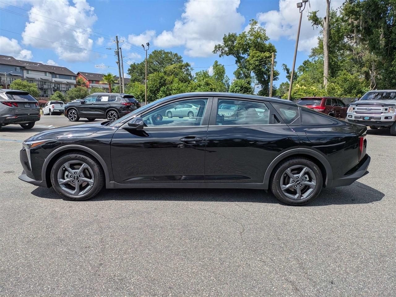 Kia K4 LXS 2025