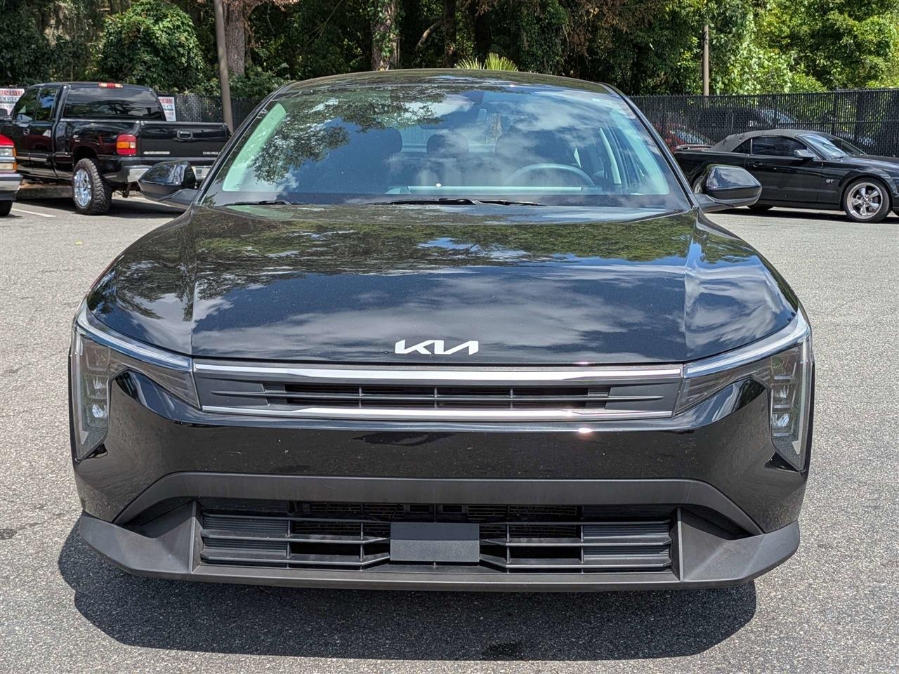 Kia K4 LXS 2025