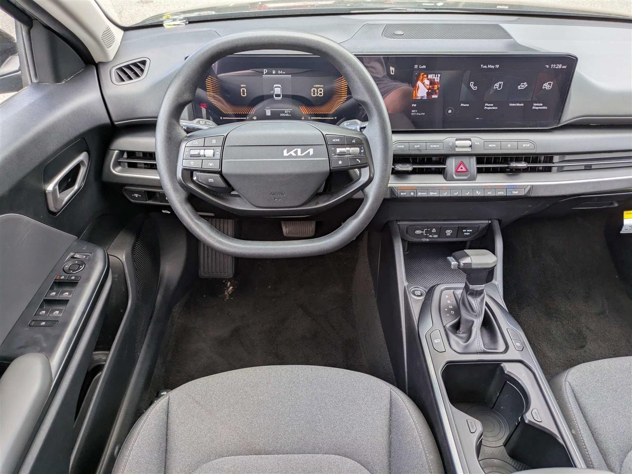 Kia K4 LXS 2025