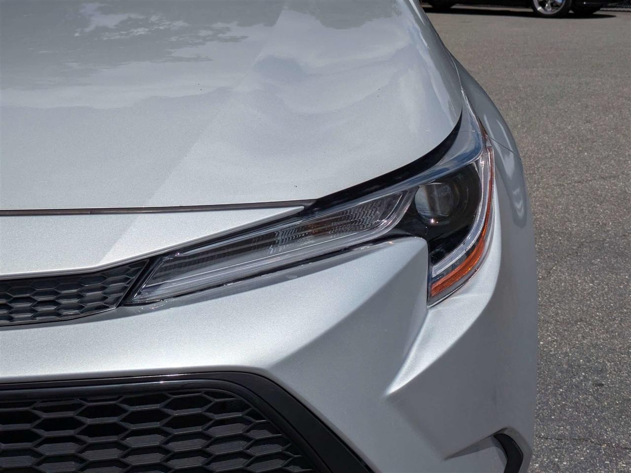 Toyota Corolla LE 2021