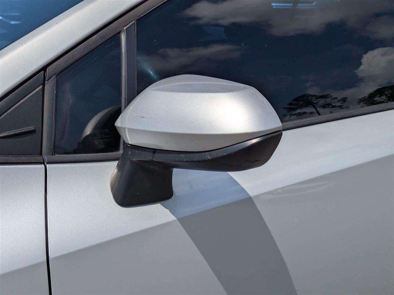 Toyota Corolla LE 2021