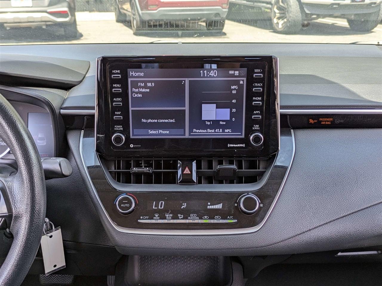 Toyota Corolla LE 2021