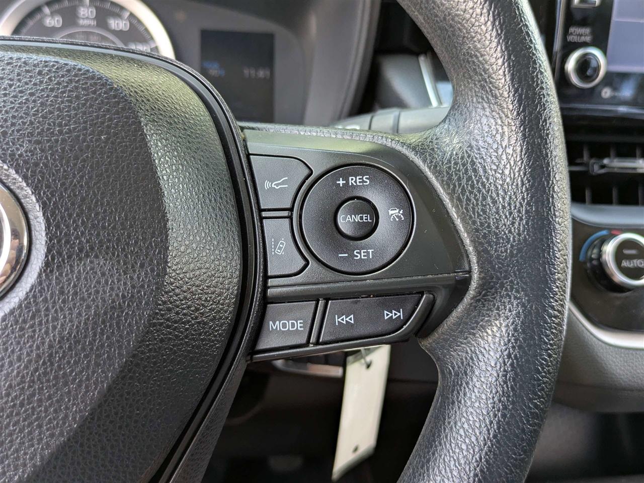 Toyota Corolla LE 2021