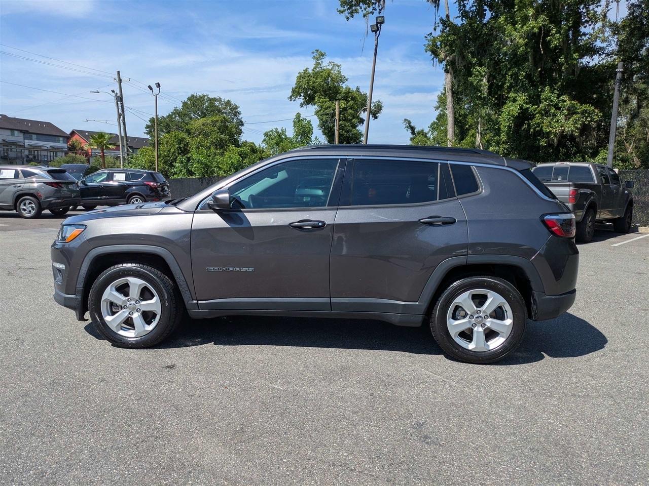 Jeep Compass Latitude FWD 2021