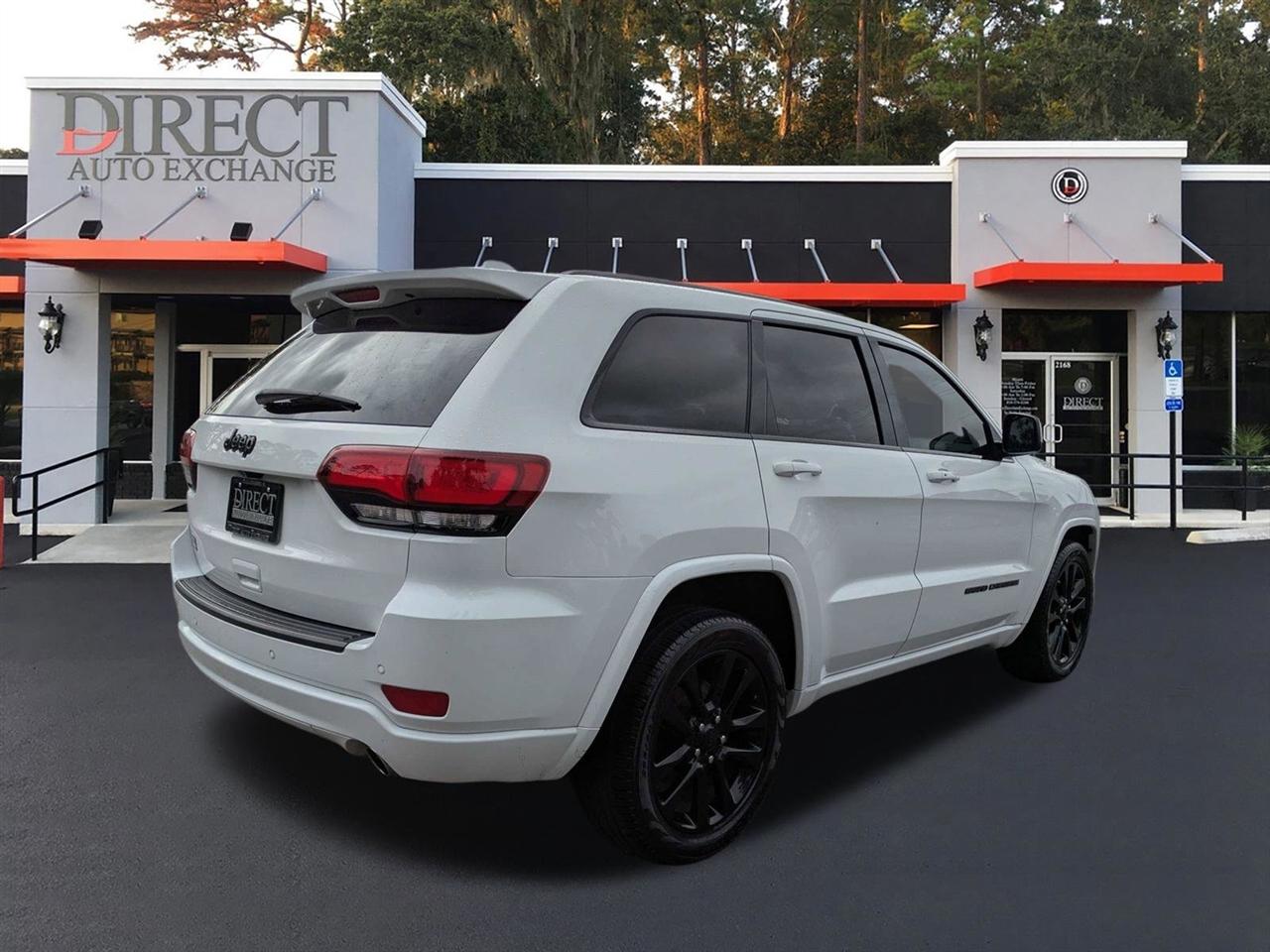 Jeep Grand Cherokee Laredo 2WD 2019