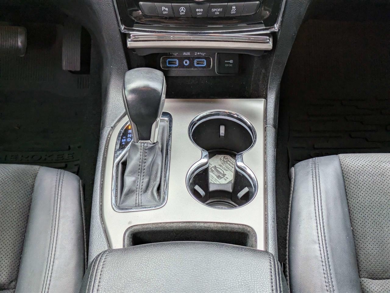 Jeep Grand Cherokee Laredo 2WD 2019