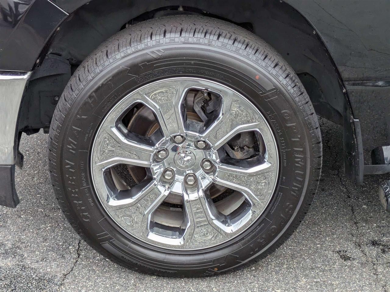 RAM 1500 Big Horn Quad Cab 2WD 2021