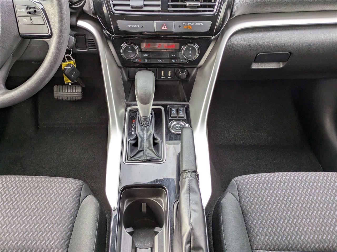 Mitsubishi Eclipse Cross LE AWD 2023