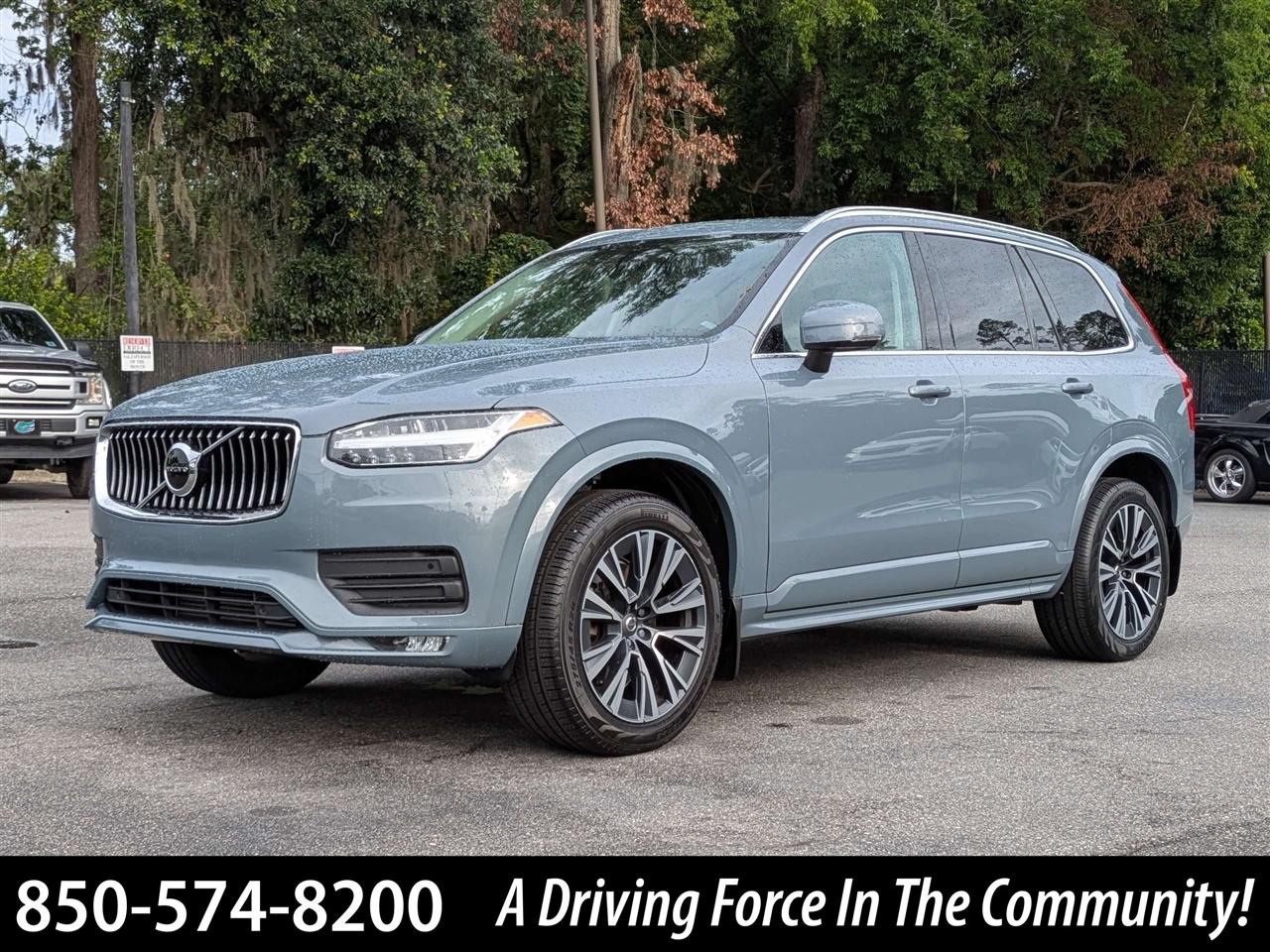2022 Volvo XC90 T6 Momentum AWD